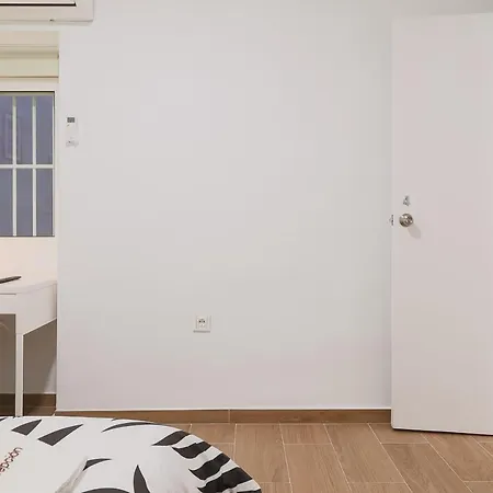C19 Beutiful 4 Bedroom *
