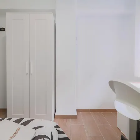 C19 Beutiful 4 Bedroom * マラガ