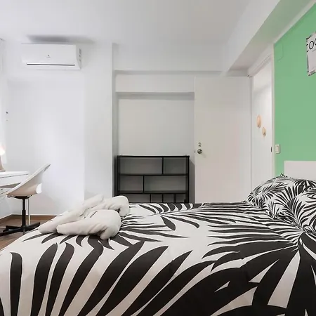 C19 Beutiful 4 Bedroom マラガ