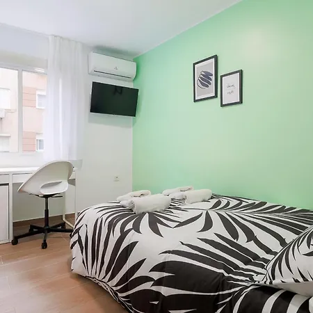 C19 Beutiful 4 Bedroom * マラガ